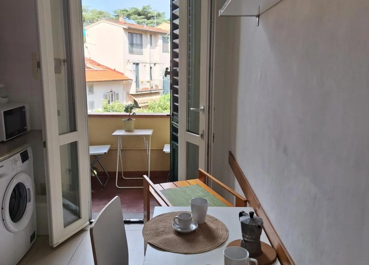 Wonderful Restaured Apart Near The Center Florence Apartment